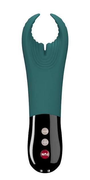 FUN FACTORY Manta Rechargeable Vibrating Stroker - Image 2