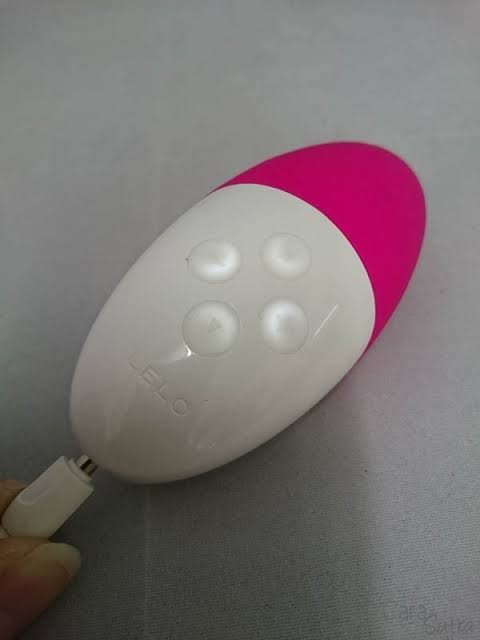 LELO SIRI 2 Rechargeable Clitoral Massager - Image 3