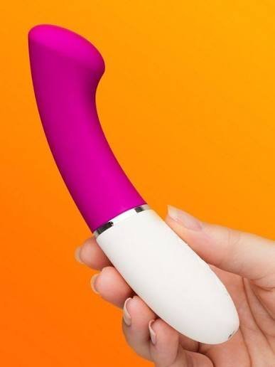 LELO GIGI 3 Rechargeable G-Spot Massager - Image 4